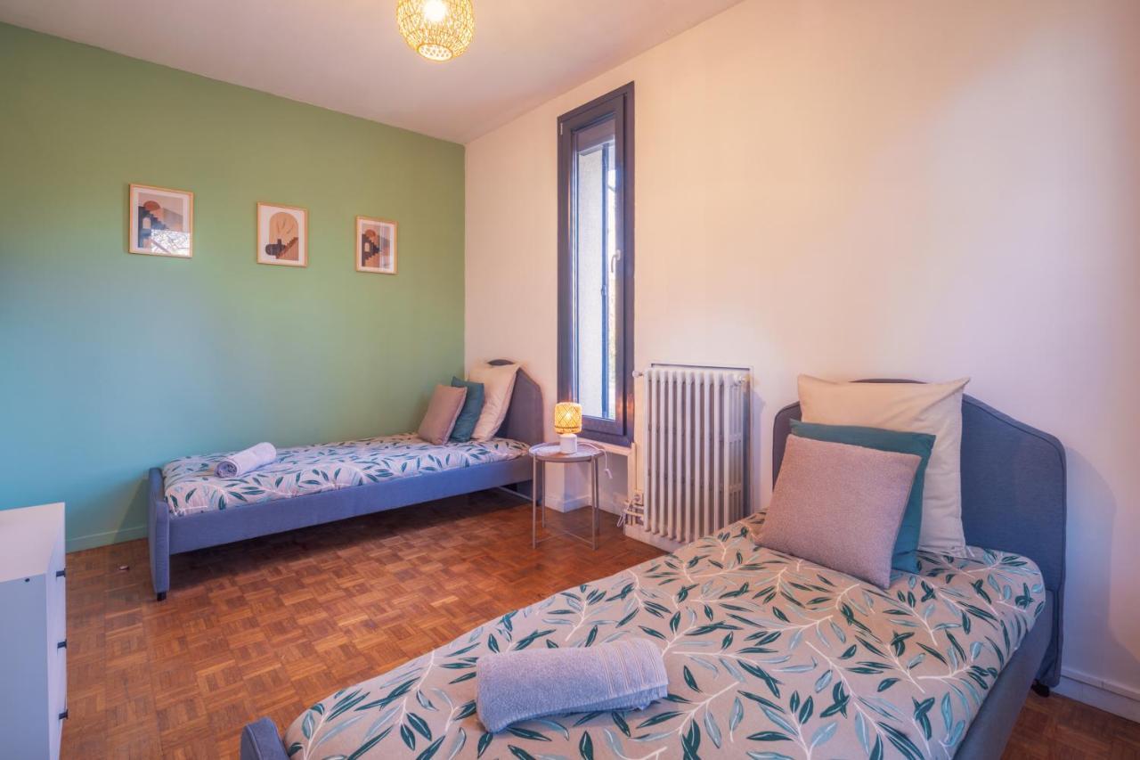 Villa Avec Vue Panoramique Charleville-Mézières エクステリア 写真