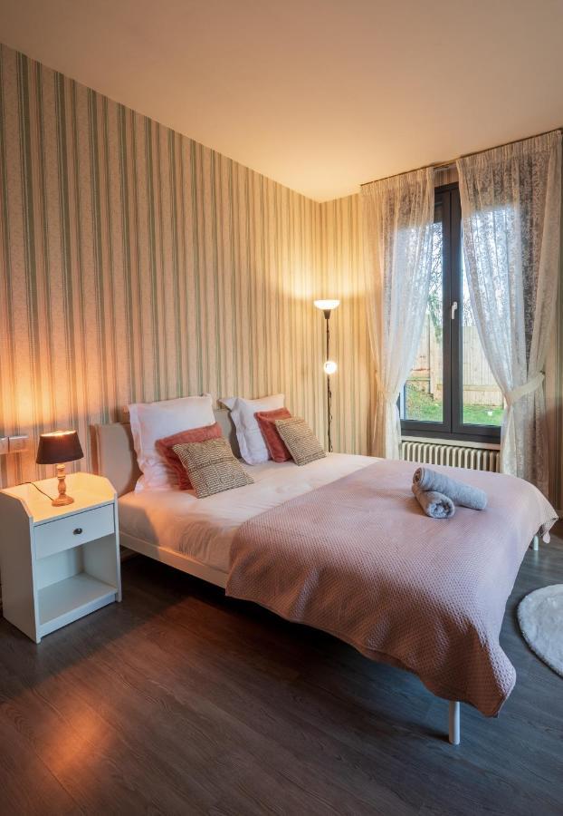 Villa Avec Vue Panoramique Charleville-Mézières エクステリア 写真